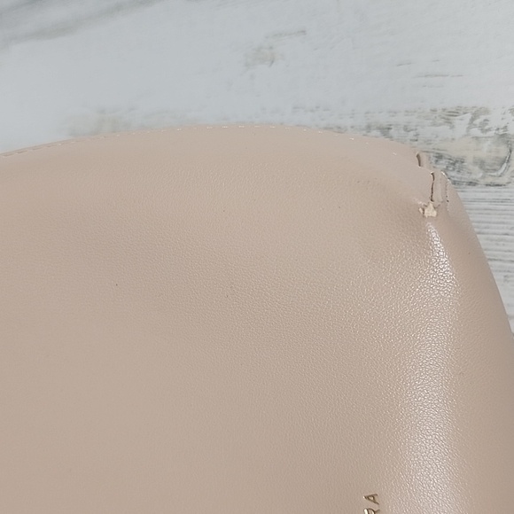 Samara tan faux leather small crossbody purse bag adjustable strap open design - Picture 6 of 10